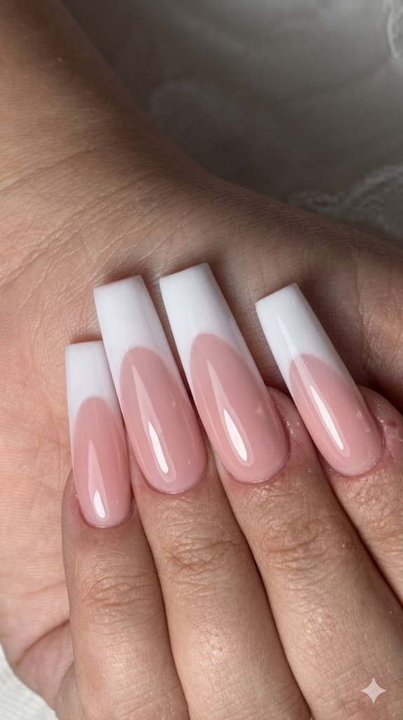 French Perfecto (Acrilico blanco)